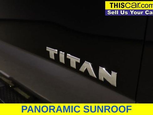 Used 2024 Nissan Titan Platinum Reserve w/ Moonroof Package RWD image 11