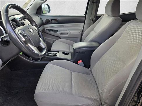 Used 2012 Toyota Tacoma PreRunner w/ Convenience Pkg image 13