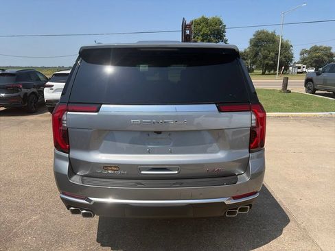 New 2026 GMC Yukon XL Denali w/ Sun & Power Step Package AWD/4WD image 5