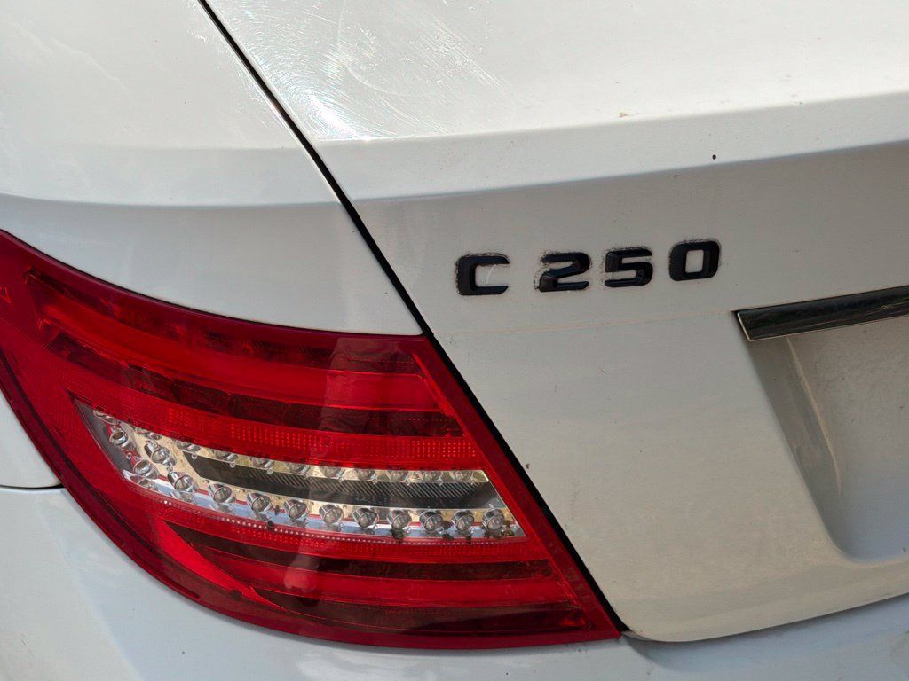 Used 2012 Mercedes-Benz C 250 Coupe image 22