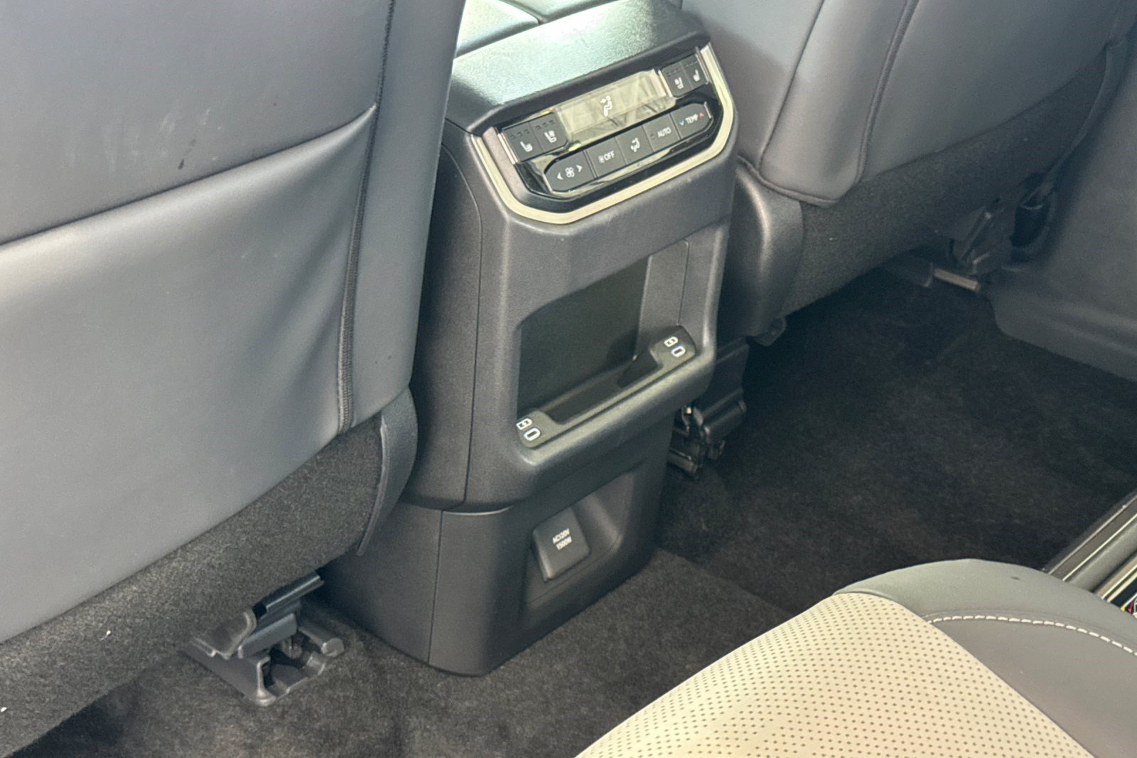 Certified 2026 Lexus TX 500h AWD w/ Technology Package image 16