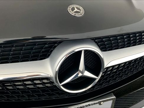 Used 2019 Mercedes-Benz CLA 250 4MATIC image 31