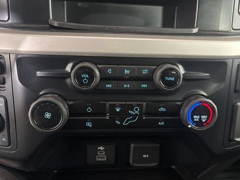 Used 2024 Ford F350 XLT w/ FX4 Off-Road Package AWD/4WD image 19