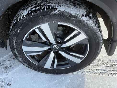 Certified 2021 Nissan Rogue Platinum image 26