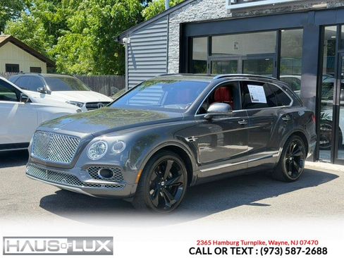 Used 2017 Bentley Bentayga AWD/4WD image 6