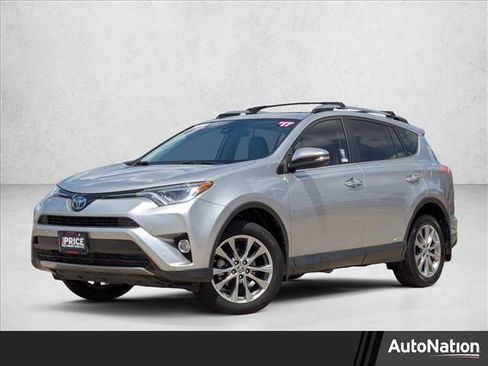 Used 2017 Toyota RAV4 Limited image 1