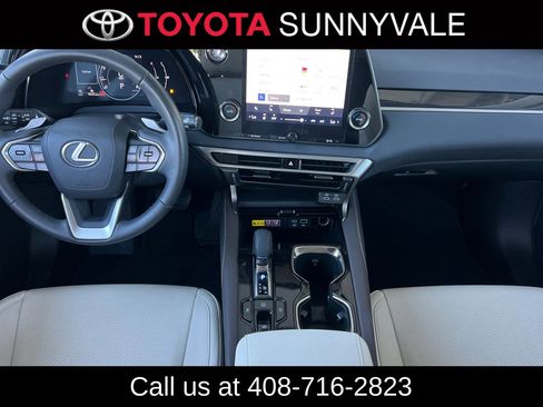 Used 2024 Lexus RX 350 350 image 4