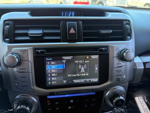 Used 2016 Toyota 4Runner Limited AWD/4WD image 38