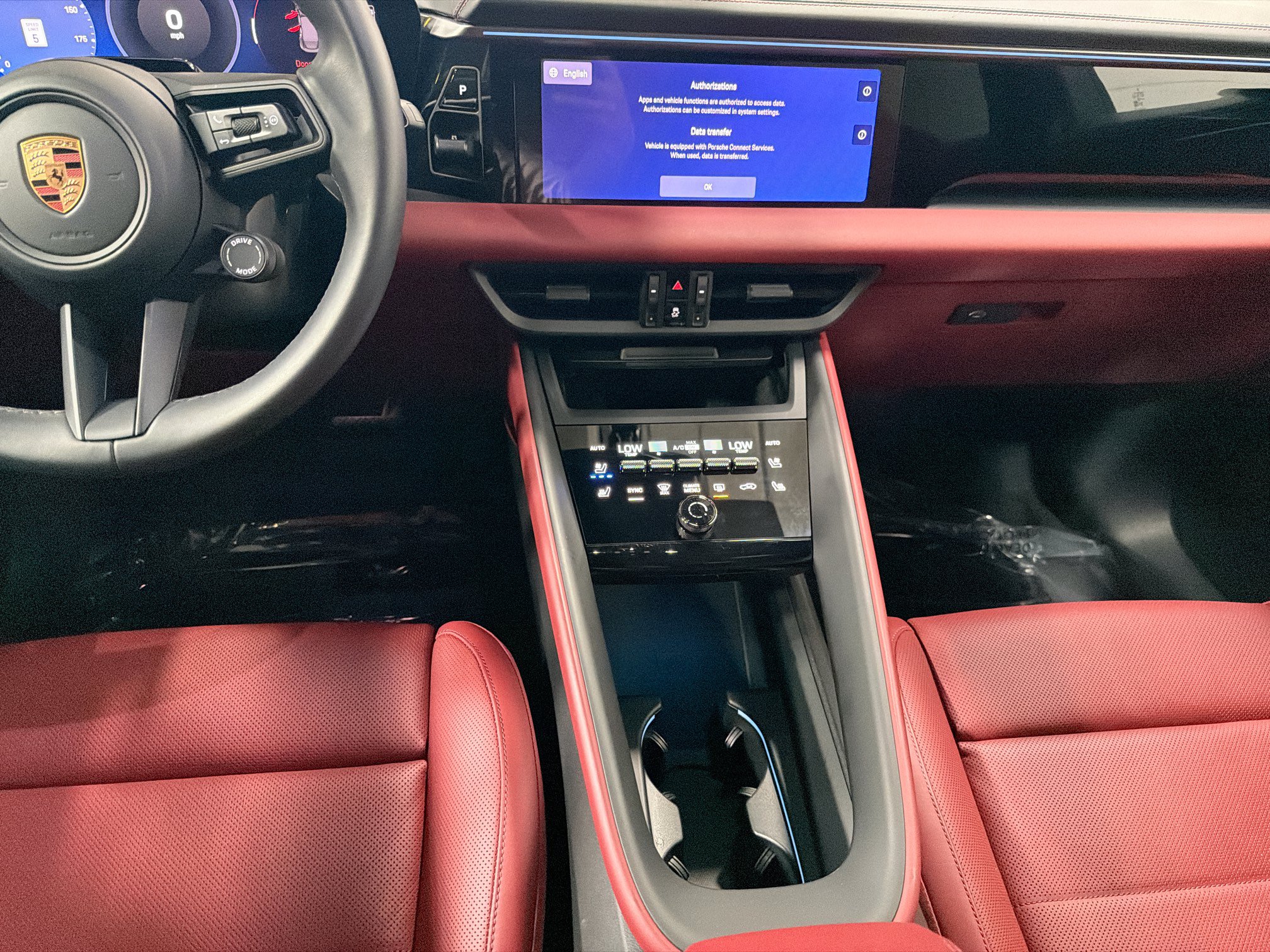 Certified 2026 Porsche Macan Electric RWD image 20