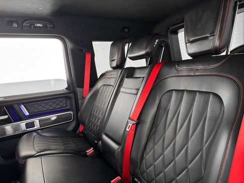 Used 2025 Mercedes-Benz G 63 AMG 4MATIC image 26