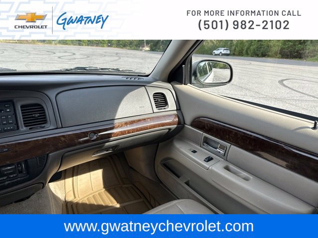 Used 2011 Mercury Grand Marquis LS RWD image 23