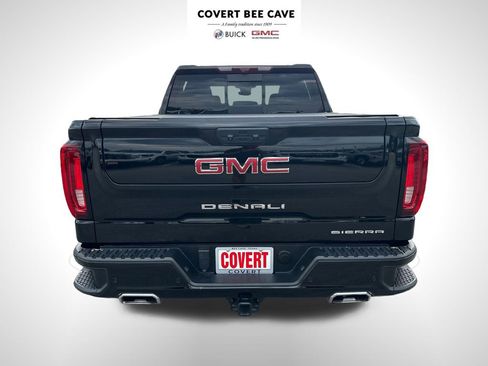 Used 2025 GMC Sierra 1500 Denali w/ Technology Package image 8
