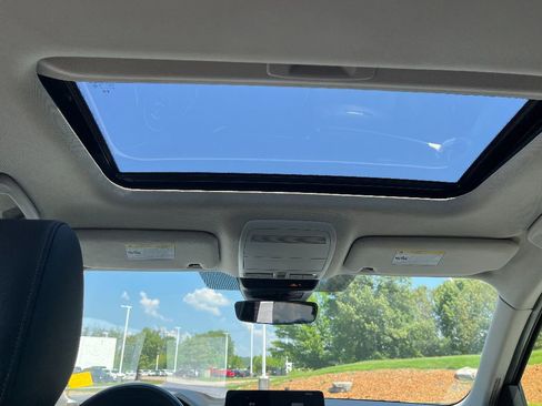 Used 2024 MAZDA CX-90 3.3 Turbo w/ Preferred Plus image 25