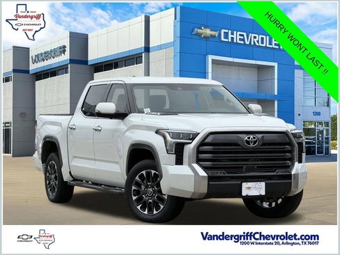 Used 2024 Toyota Tundra Limited AWD/4WD image 1