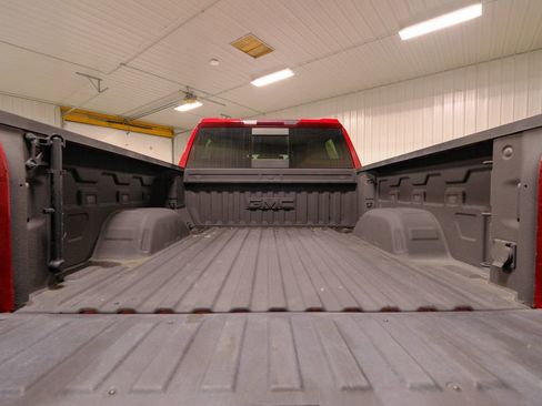 Used 2023 GMC Sierra 1500 SLT w/ SLT Premium Plus Package image 24