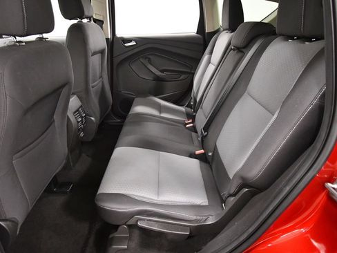 Used 2017 Ford Escape SE AWD/4WD image 15