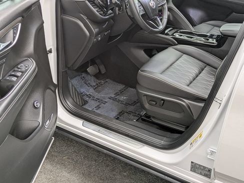 Used 2023 Buick Envision Avenir AWD/4WD image 30