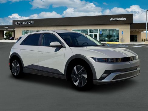 New 2026 Hyundai Ioniq 5 SEL image 10