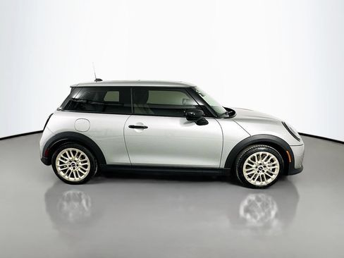 Certified 2025 MINI Cooper 2-Door Hardtop FWD image 4