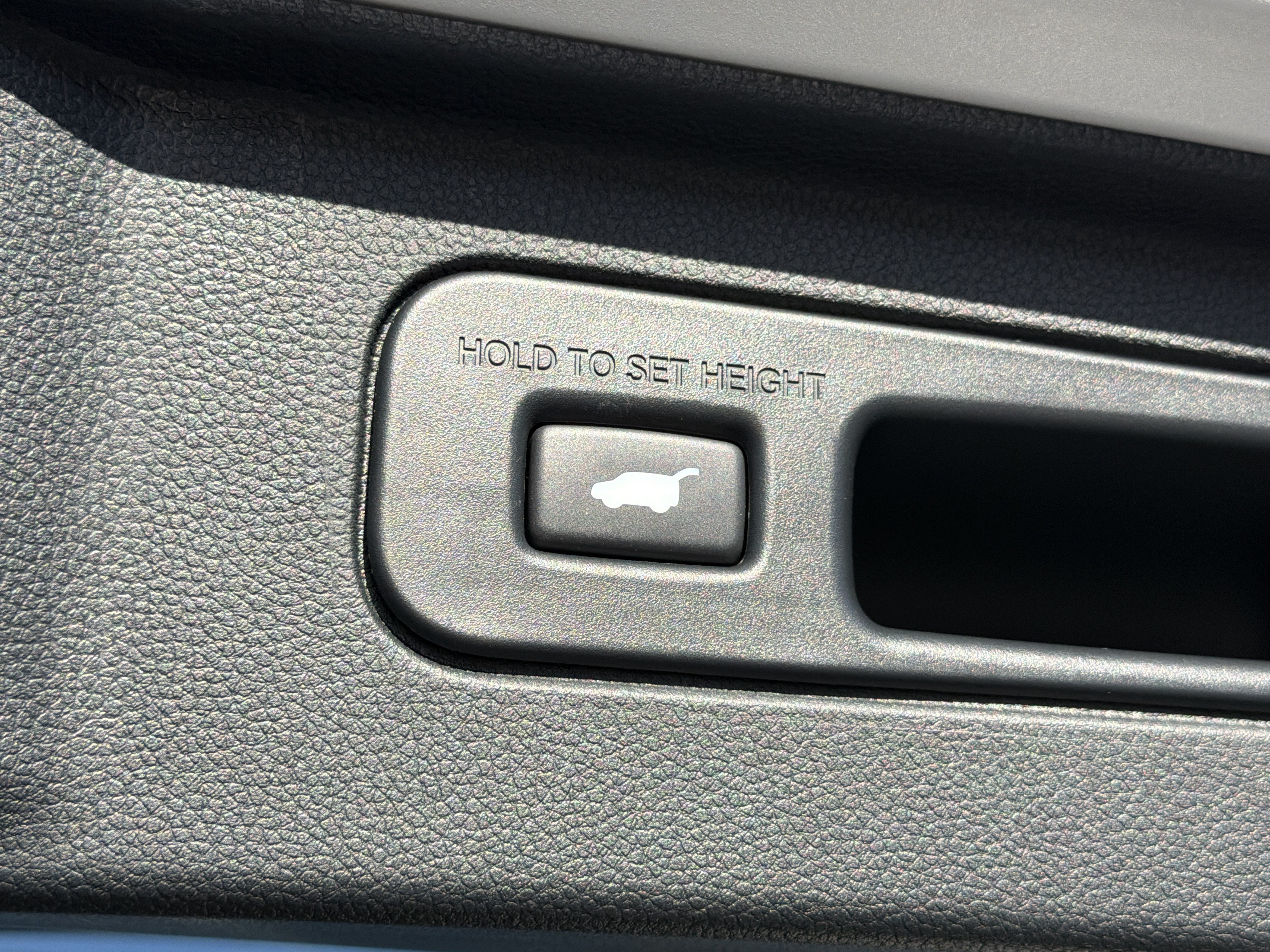 Used 2024 Honda Pilot Touring image 18