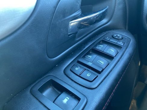 Used 2019 Dodge Grand Caravan GT image 24