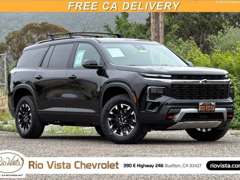 Used 2025 Chevrolet Traverse Z71 AWD/4WD image 1