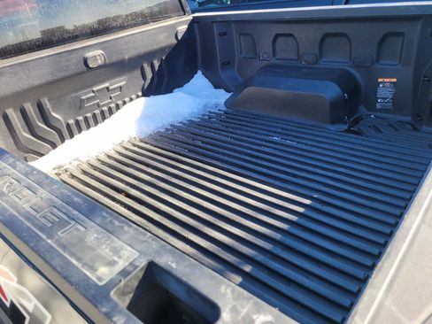 Used 2022 Chevrolet Silverado 1500 LT image 8