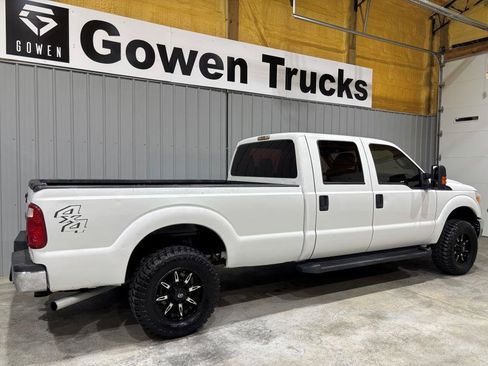 Used 2015 Ford F250 XL w/ Power Equipment Group AWD/4WD image 6