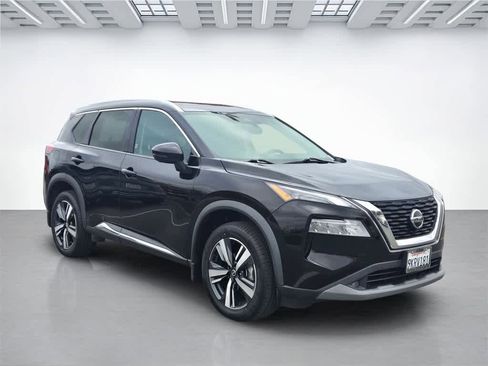 Used 2023 Nissan Rogue SV image 8