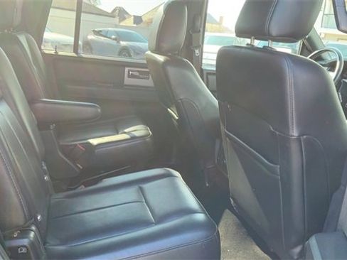 Used 2016 Ford Expedition Limited w/ Equipment Group 301A image 11