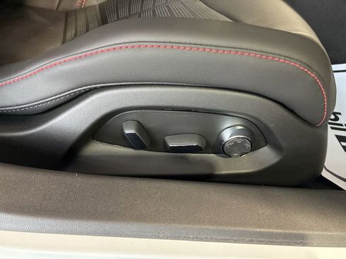 New 2026 Chevrolet Corvette Z06 w/ Stealth Interior Trim Package image 30