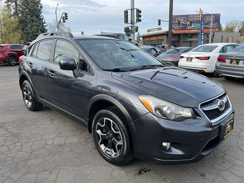 Used 2014 Subaru Crosstrek 2.0i Premium image 12