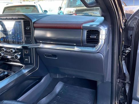 Used 2022 Ford F150 Lariat w/ Equipment Group 502A High image 17