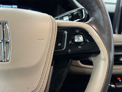Certified 2022 Lincoln Aviator Reserve w/ Equipment Group 201A image 25