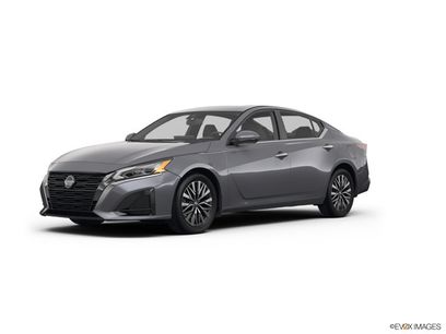 Used 2024 Nissan Altima 2.5 SV w/ SV Premium Package