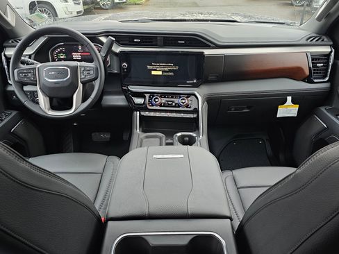 New 2026 GMC Sierra 2500 Denali w/ Denali Reserve Package image 16
