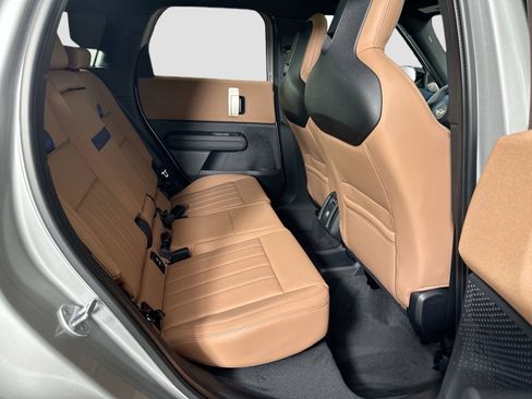 Certified 2025 MINI Cooper Countryman S w/ Comfort Package Max image 26