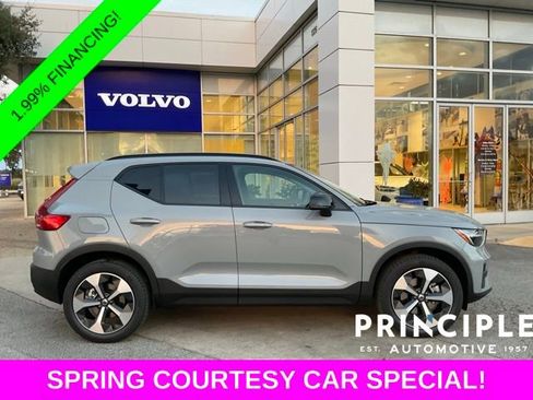 New 2026 Volvo XC40 B5 Core AWD/4WD image 11