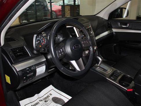 Used 2010 Subaru Legacy 2.5i Premium image 19