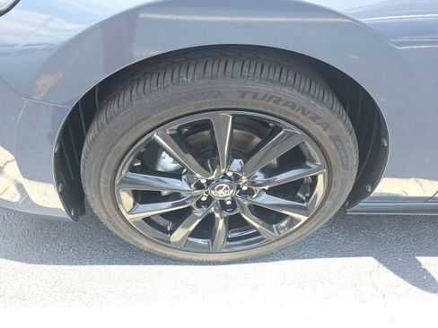 Used 2025 MAZDA MAZDA3 Hatchback w/ Preferred Package AWD/4WD image 10