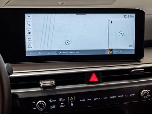 Used 2025 Kia Sorento SX FWD image 18
