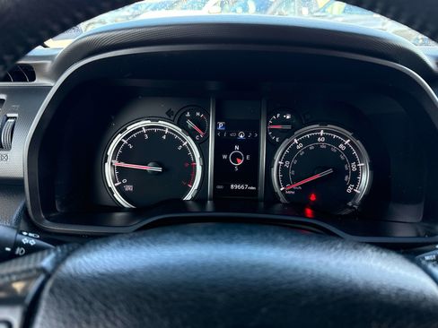 Used 2022 Toyota 4Runner TRD Off-Road Premium image 23