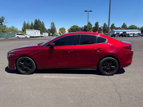 Used 2020 MAZDA MAZDA3 Sedan w/ Premium Package FWD image 4