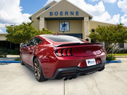 Used 2024 Ford Mustang GT Premium RWD image 3