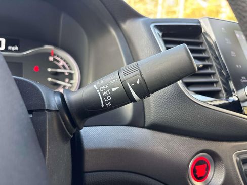 Used 2021 Honda Ridgeline Sport image 24