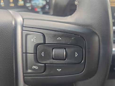 Used 2025 GMC Sierra 1500 SLT AWD/4WD image 23