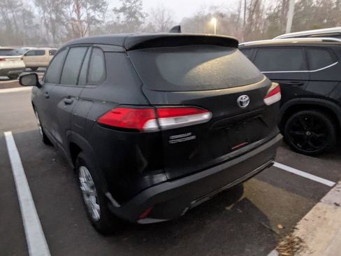 Certified 2024 Toyota Corolla Cross L image 5