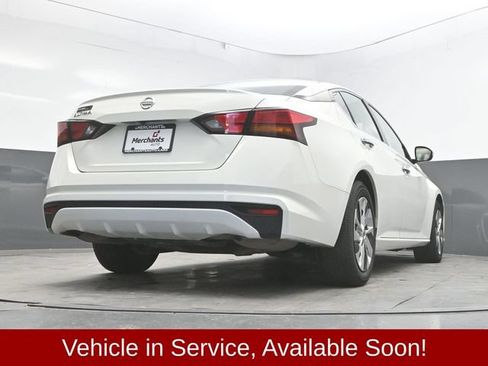 Used 2021 Nissan Altima 2.5 S FWD image 38