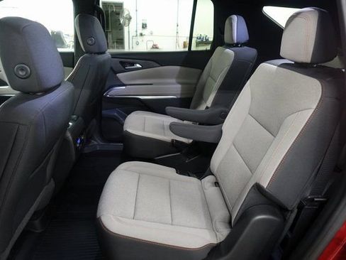 New 2026 Chevrolet Traverse LT w/ Midnight/Sport Edition FWD image 19