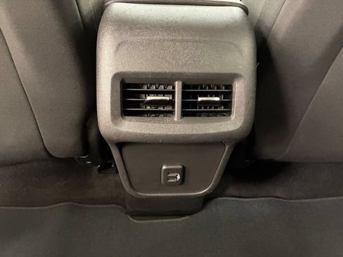 Certified 2023 Chevrolet Equinox LS w/ LS Convenience Package FWD image 19